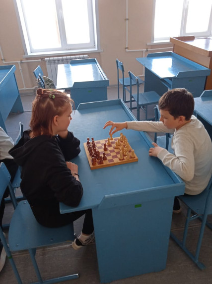 Школьный турнир по шахматам.
